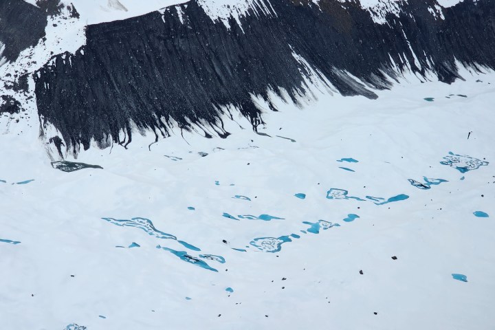 Glacier Melt at Alaska Range Denali Scenic Flightseeing Tour from Talkeetna