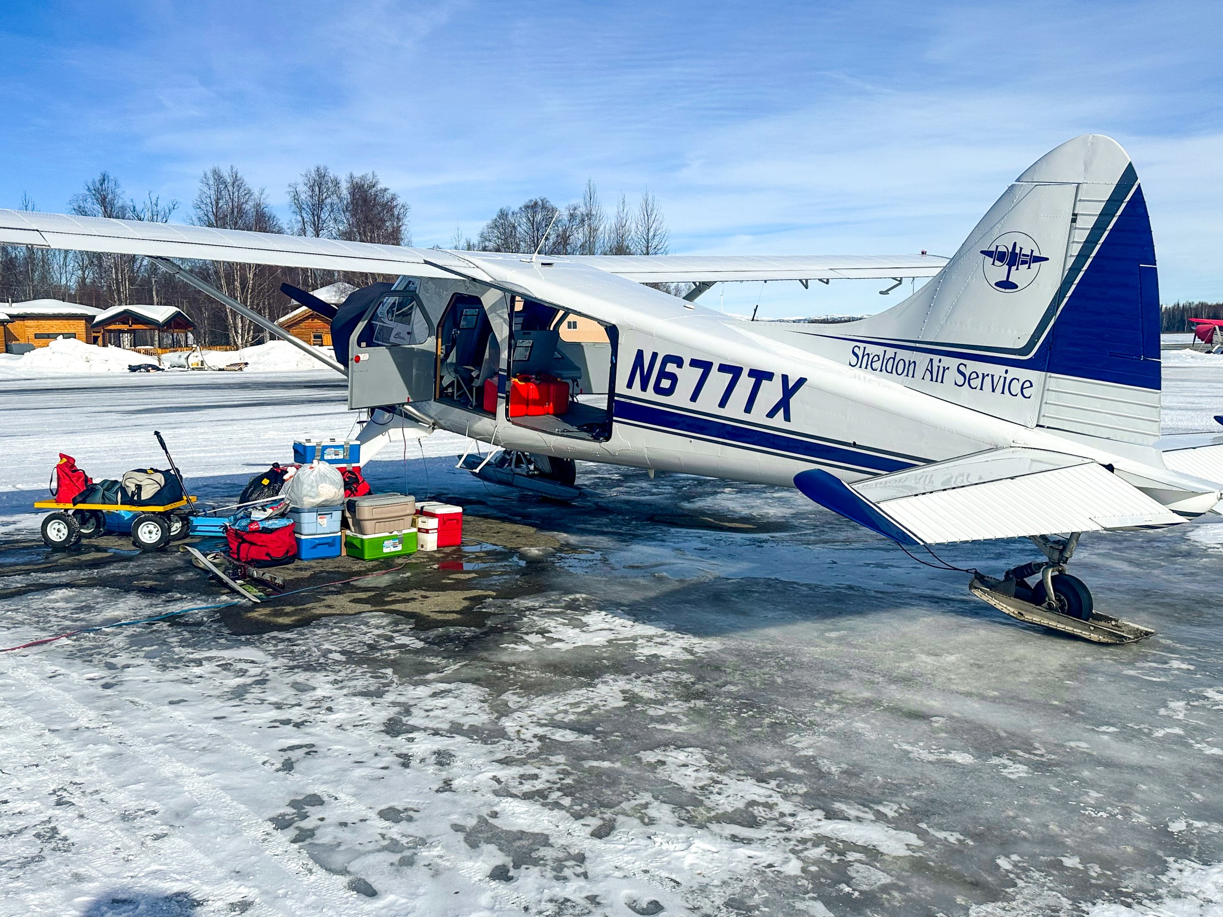 Beaver being loaded at TKA Airport